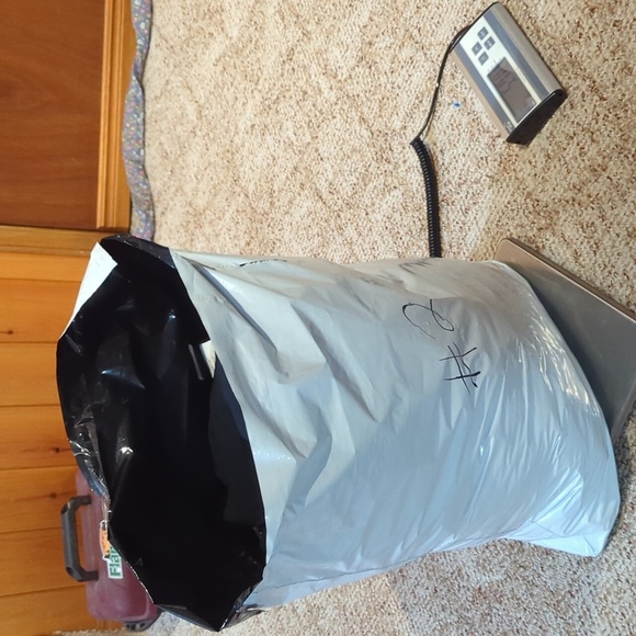 Women's mystery bag 5.80kg   LOTS OF CLOTHES Size Large Is The Mediums - Picture 11 of 12